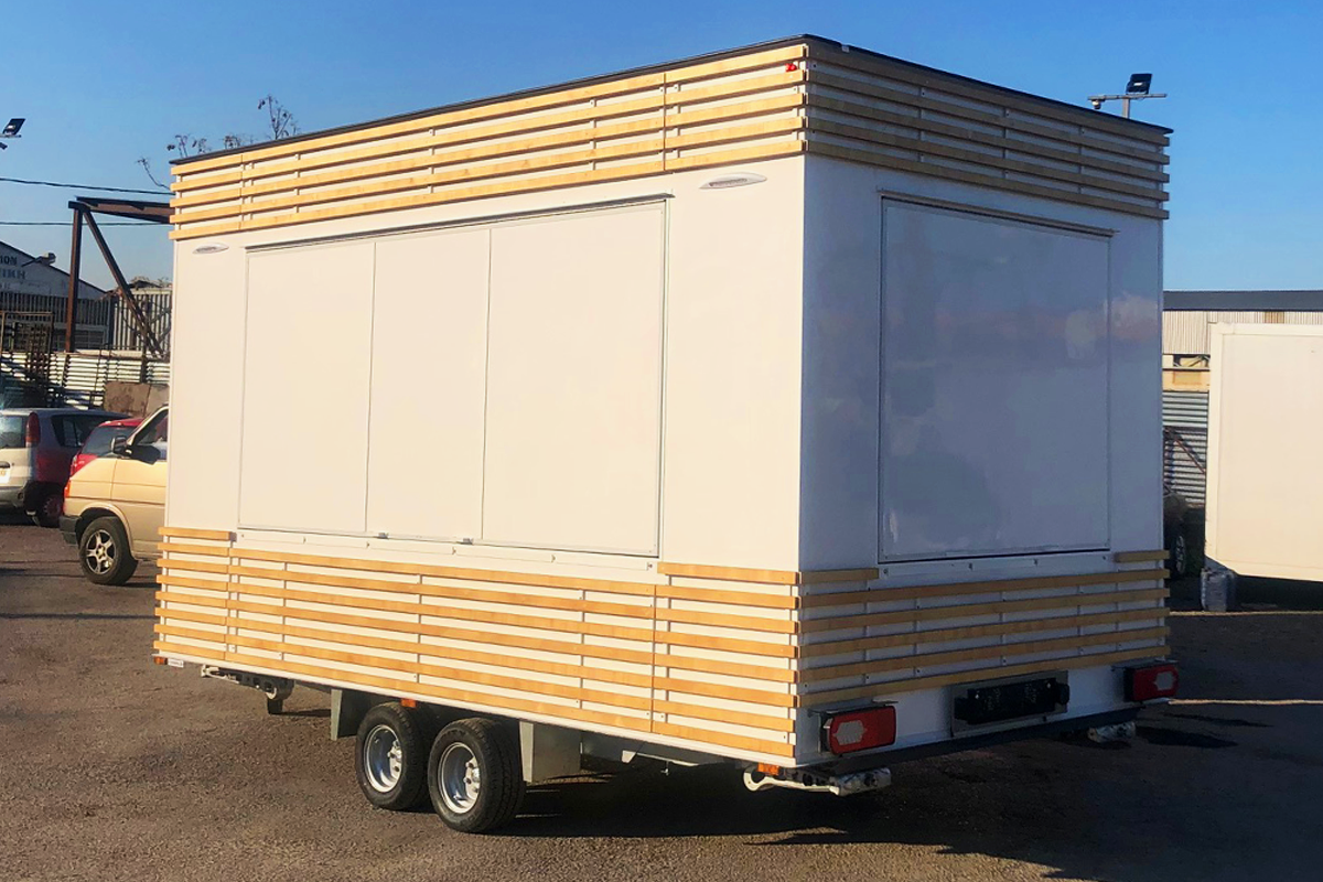 Κατασκευή ρυμουλκούμενης Καντίνας CAHEEBA